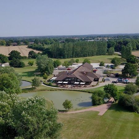 Weald Of Kent Golf Course And Hotel Headcorn Exterior foto